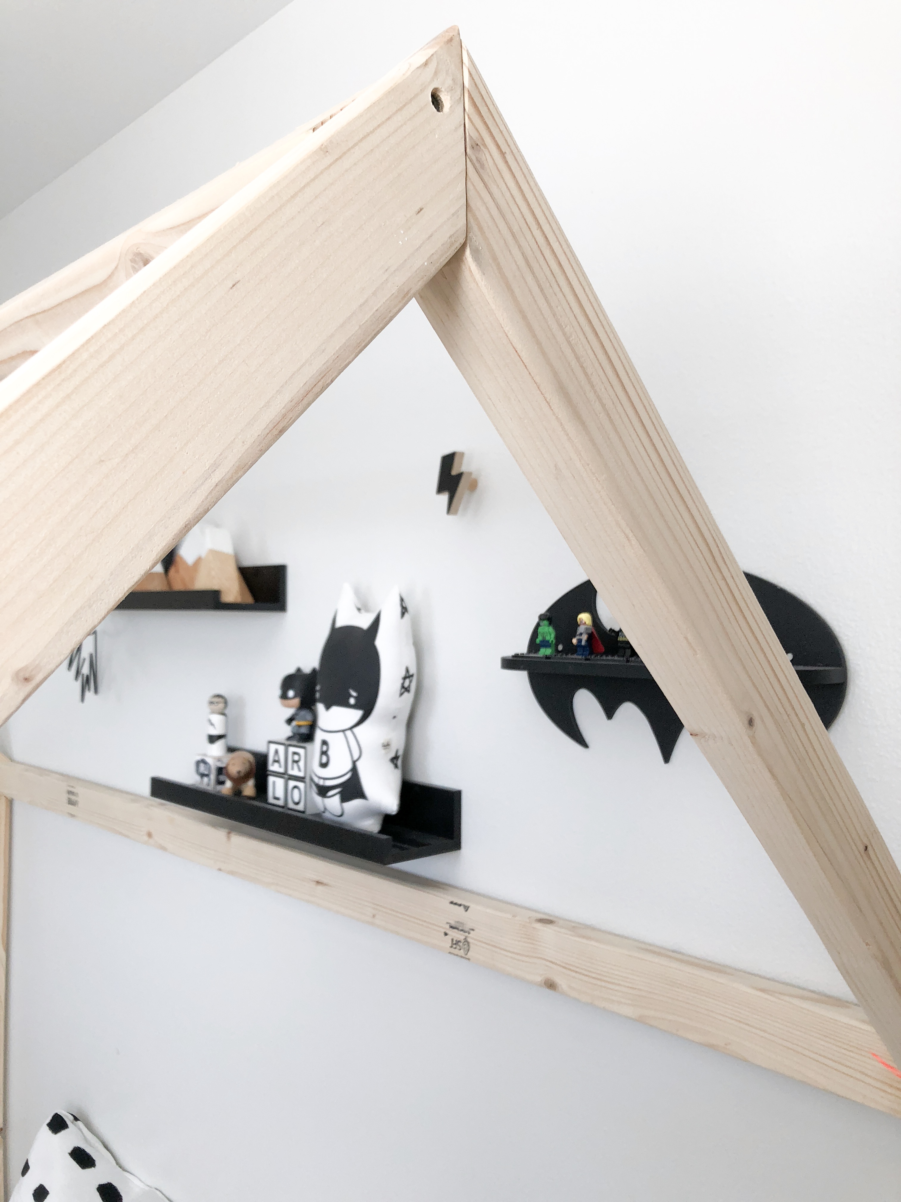 Diy Montessori Floor House Bed Rain And Pine