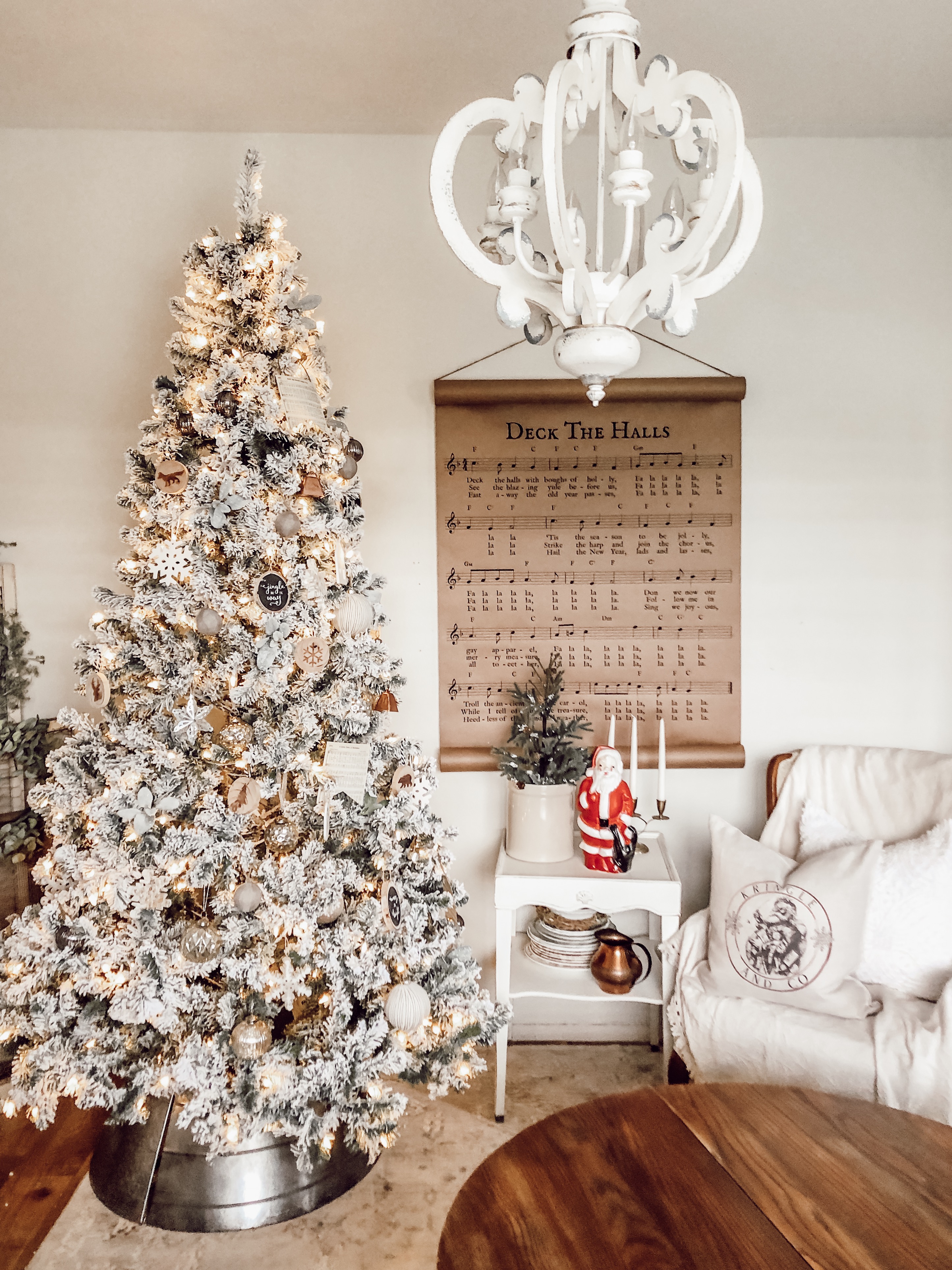 Decorating a Simple White Flocked Farmhouse Christmas Tree - Rain and Pine